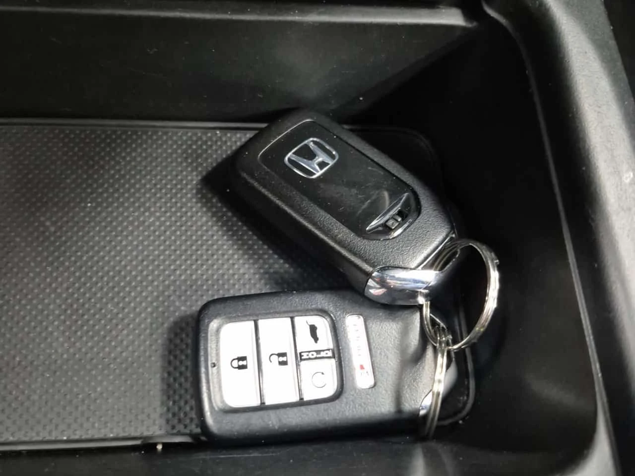 Honda Cr-v * Sport * CARFAX * ЦЕНА ДО БГ, снимка 14 - Автомобили и джипове - 53791804