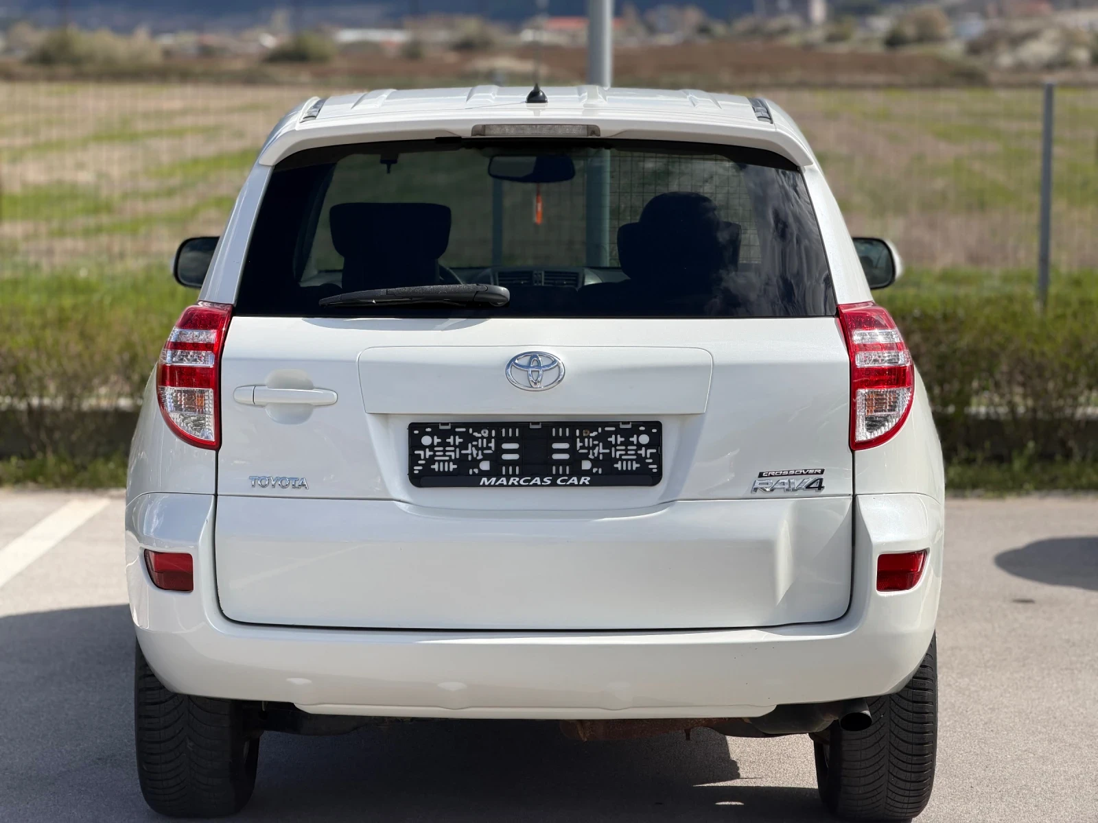 Toyota Rav4 2.2D4D* CROSSOVER* КРУИЗ * ЛИЗИНГ* ТОП СЪСТОЯНИЕ* , снимка 4 - Автомобили и джипове - 54154683