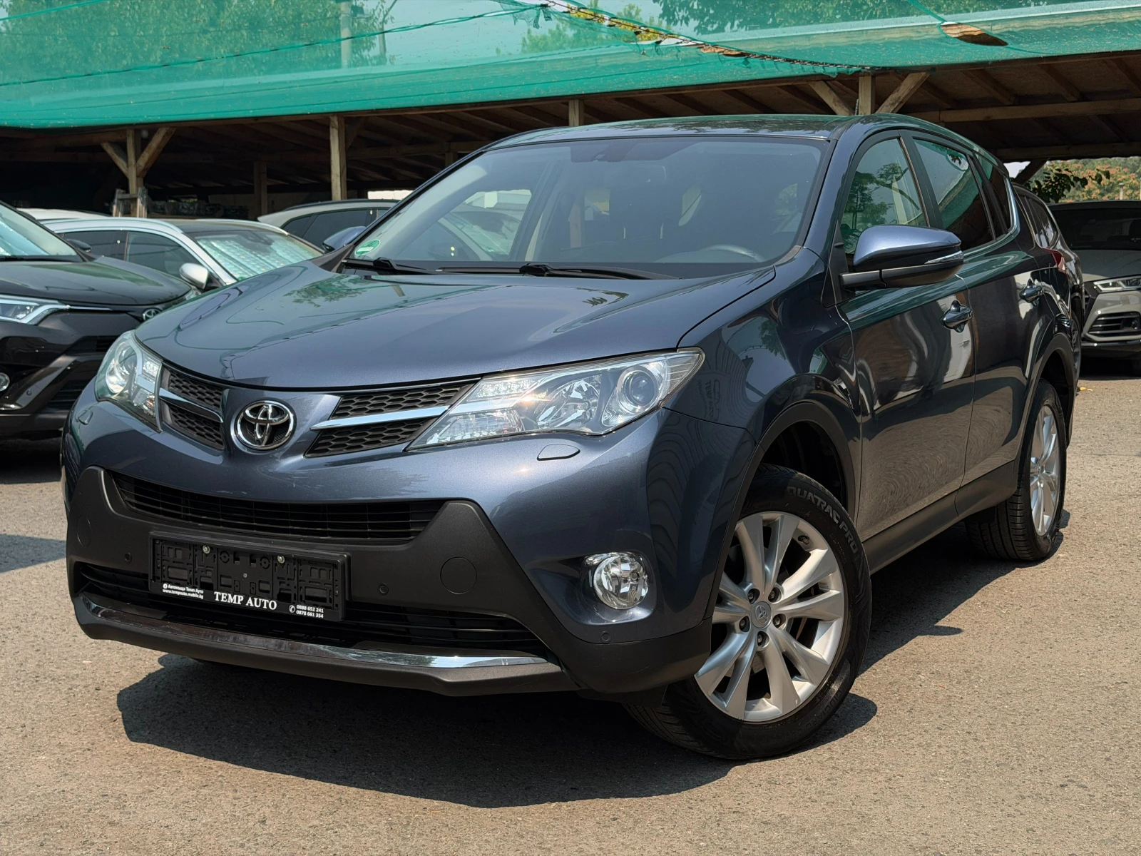 Toyota Rav4 2.0i* 4x4* СЕРВИЗНА КНИЖКА С ПЪЛНА ИСТОРИЯ В ТОЙОТ, снимка 2 - Автомобили и джипове - 55727312