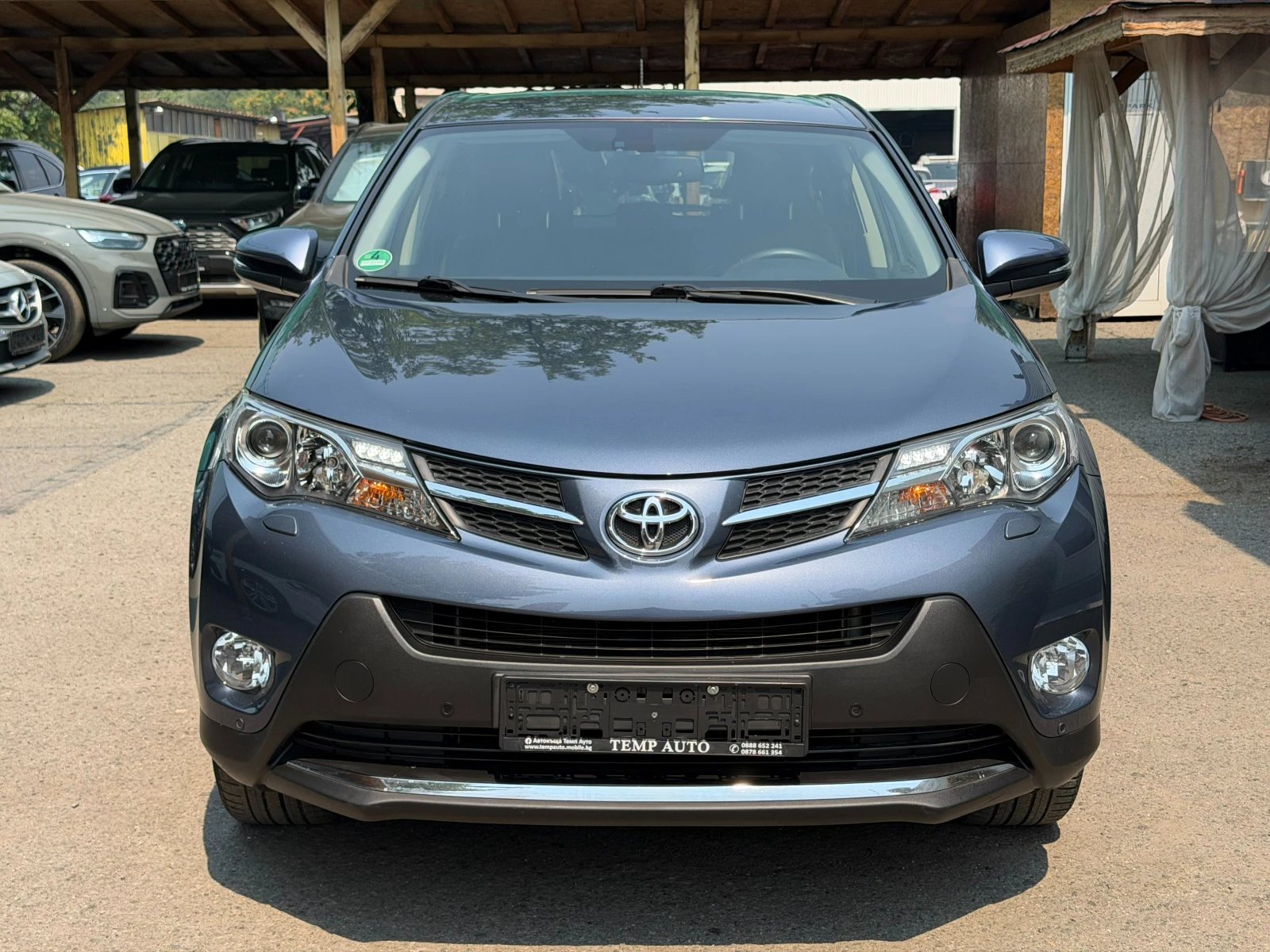 Toyota Rav4 2.0i* 4x4* СЕРВИЗНА КНИЖКА С ПЪЛНА ИСТОРИЯ В ТОЙОТ