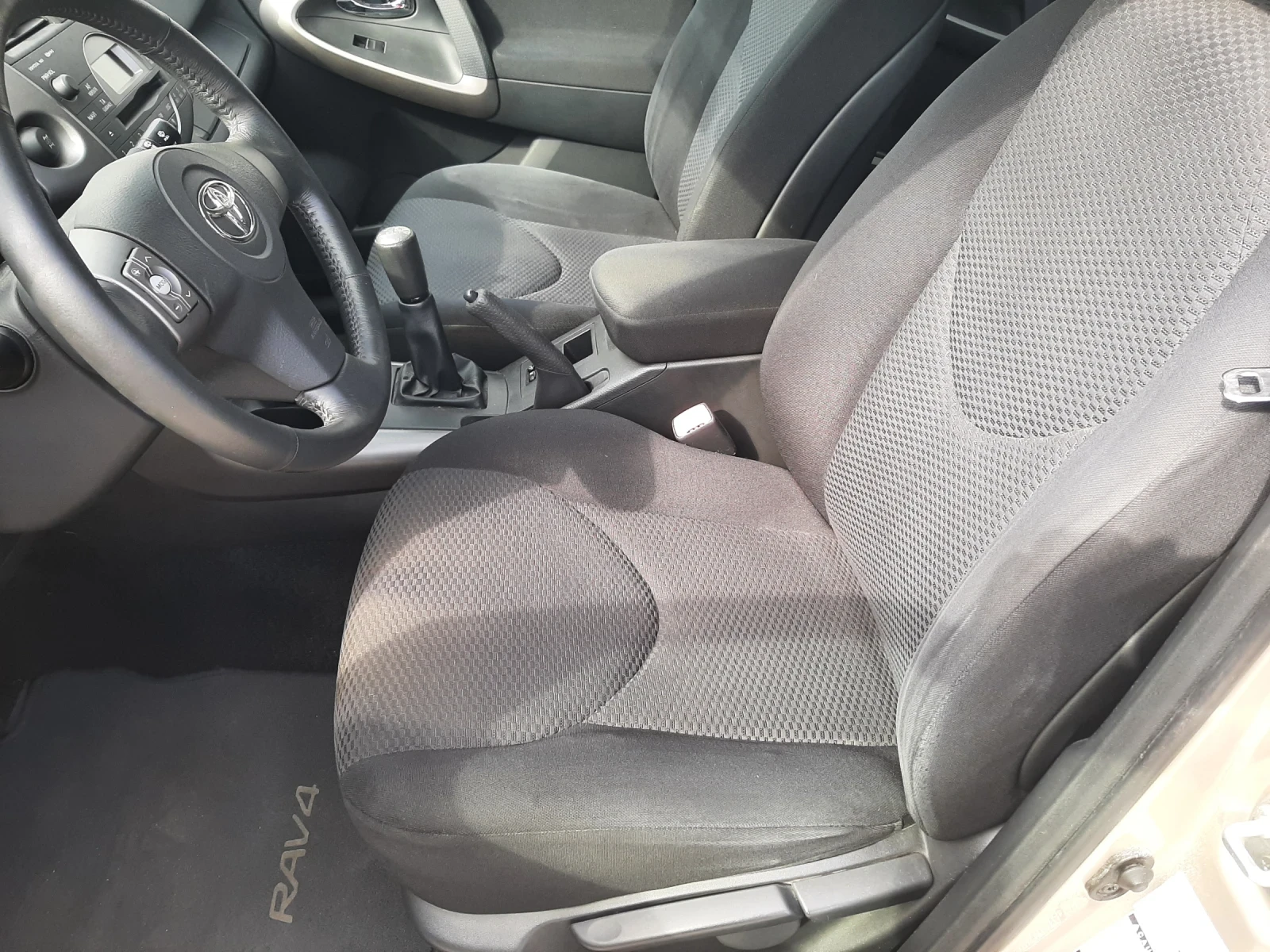 Toyota Rav4 2.0i 109000км!!!, снимка 10 - Автомобили и джипове - 55826833