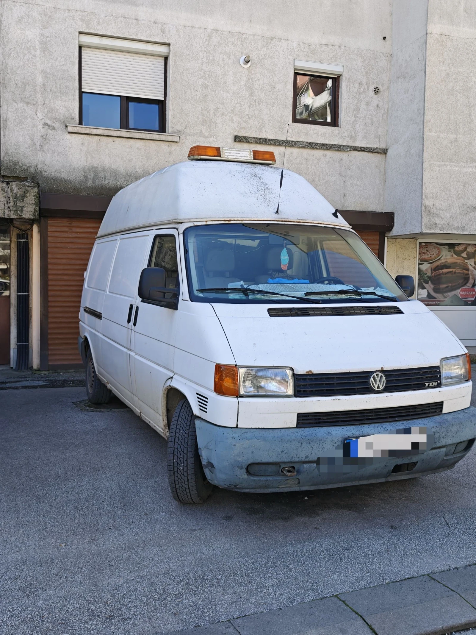 VW T4 T4, снимка 2 - Бусове и автобуси - 54145671