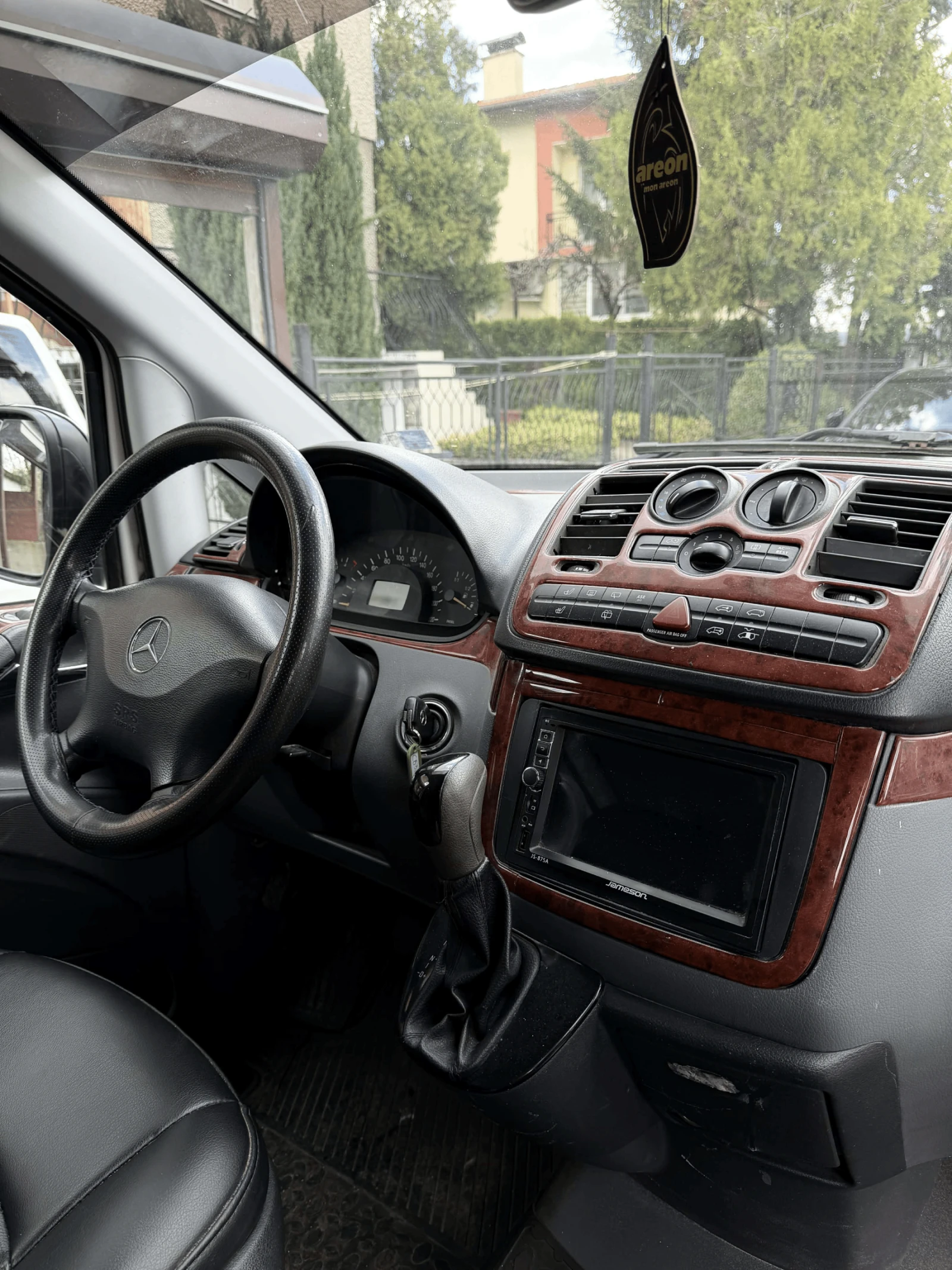 Mercedes-Benz Vito 2.2 CDI, снимка 10 - Бусове и автобуси - 55944841