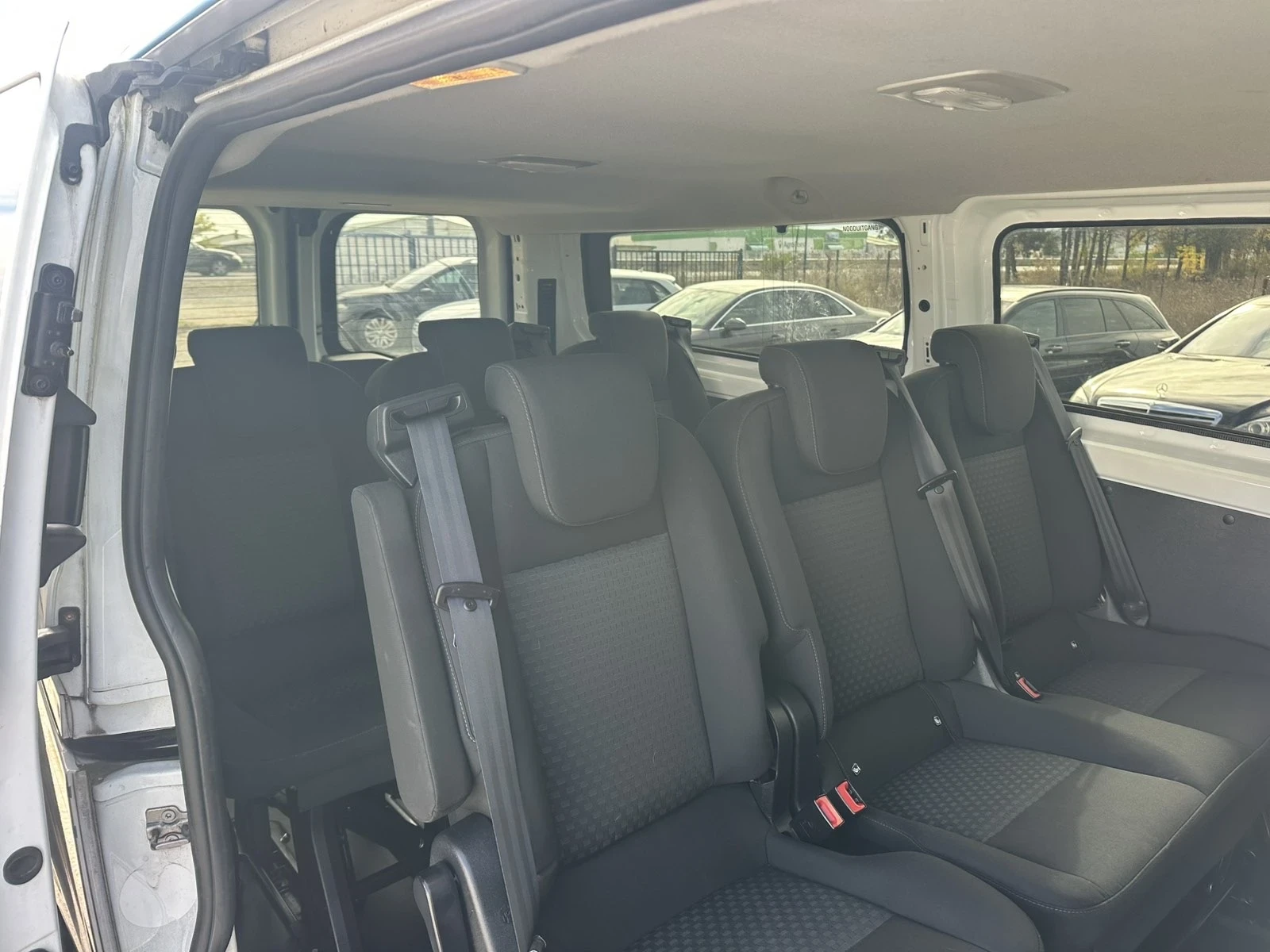 Ford Transit Custom, снимка 7 - Бусове и автобуси - 56718209