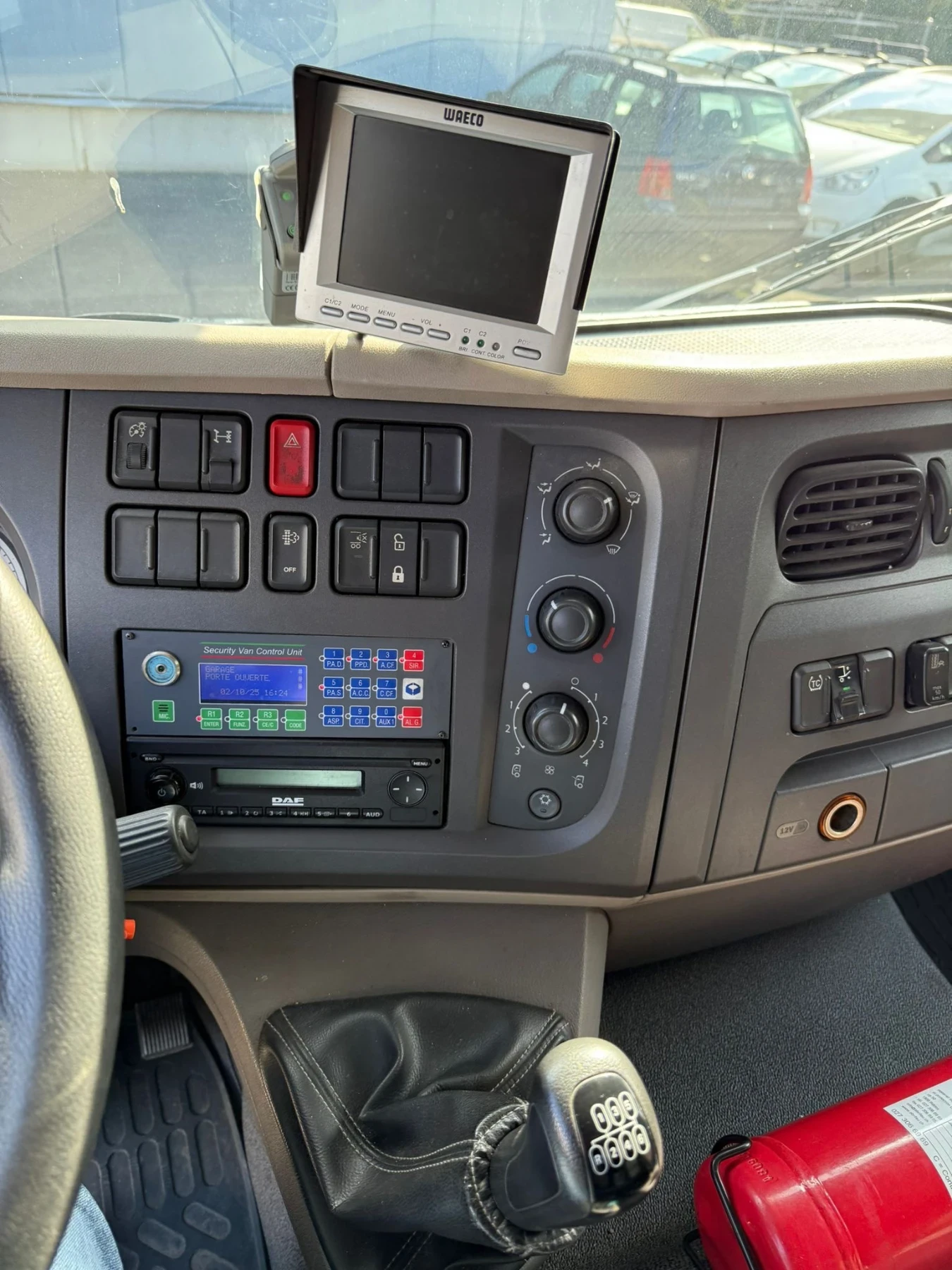 Daf Lf LF 220 Блиндиран!! - изображение 4