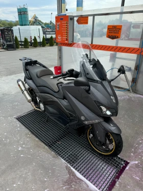  Yamaha T-max