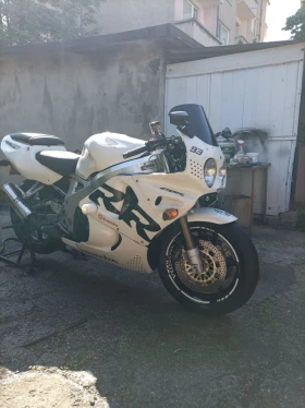 Обява за продажба на Honda Cbr 900 ~3 499 лв. - изображение 7