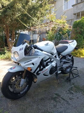 Обява за продажба на Honda Cbr 900 ~3 499 лв. - изображение 1