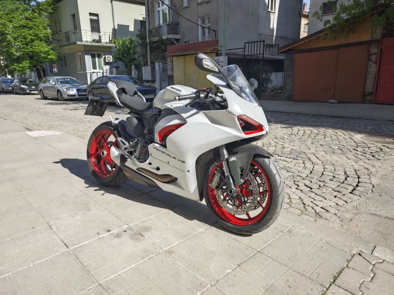 Ducati Panigale V2