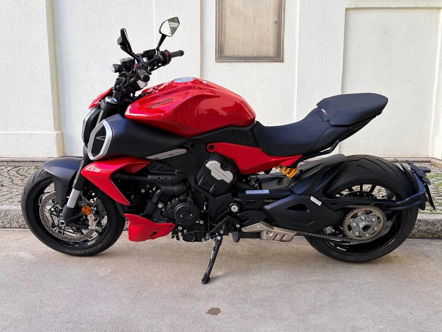 Ducati Diavel V4, 168 к.с., 1158 ссм, 03/2026
