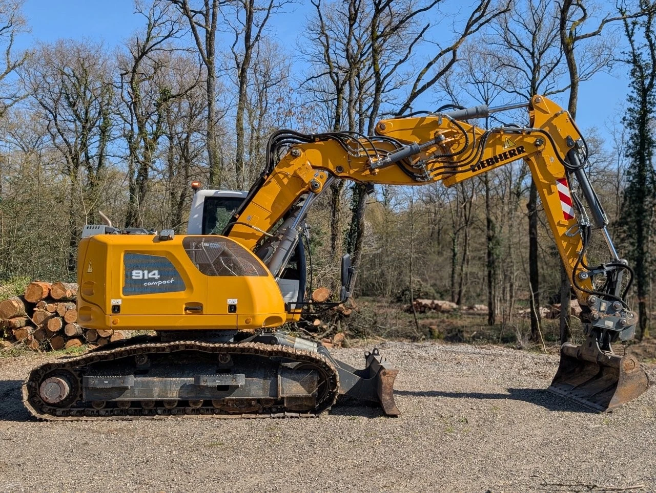Багер Liebherr R 914 COMPACT LITRONIC ЛИЗИНГ