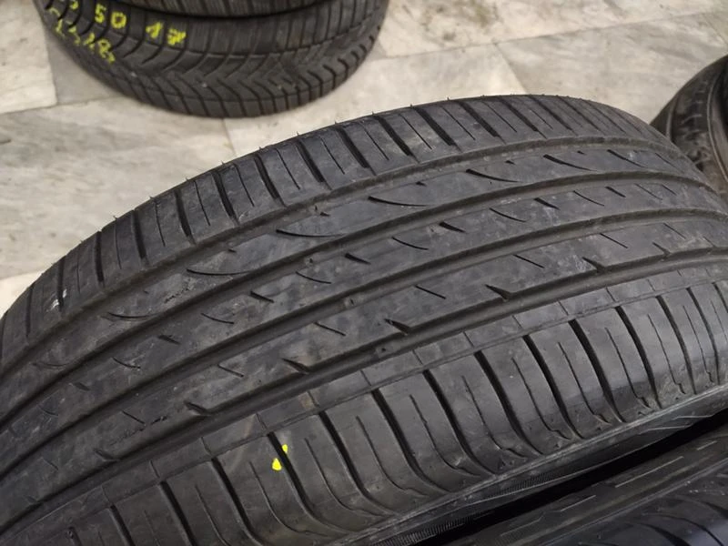 Гуми Летни 185/60R15, снимка 1 - Гуми и джанти - 32926635