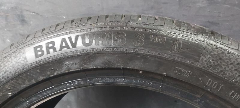 Гуми Летни 235/45R18, снимка 7 - Гуми и джанти - 34695983