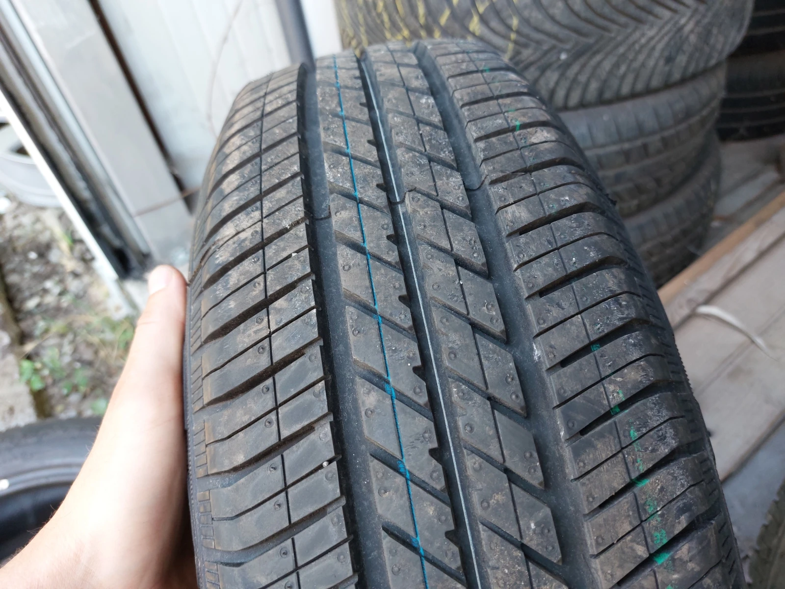 ���� 195/65R15 | Mobile.bg � ����������� 1