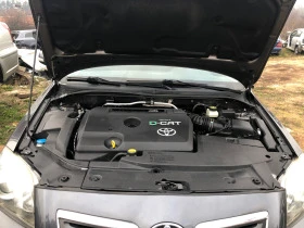 Toyota Avensis  2.2 D-CAT 177кс. НАД 150 БРОЯ НА ЧАСТИ, снимка 10