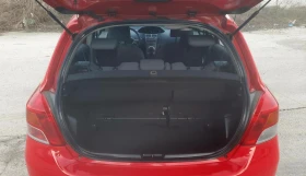 Toyota Yaris 1.3i automatik, снимка 14