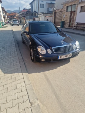 Mercedes-Benz E 500 + газ, снимка 10