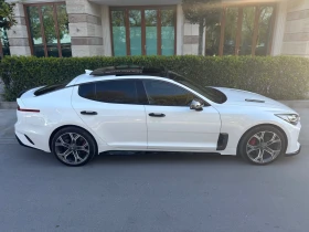 Kia Stinger 3.3T AWD, снимка 2