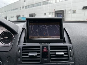 Mercedes-Benz C 220, снимка 14
