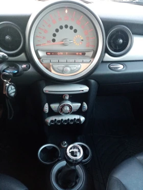 Mini Cooper 1.6 i 16V Facelift, снимка 8