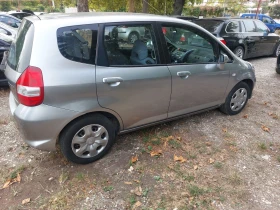     Honda Jazz --1300i-