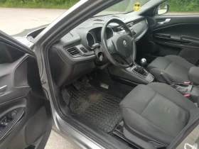 Alfa Romeo Giulietta 1.6* JTDm2* 110к.с.КЛИМА* - 9000 лв. - 10900294 9