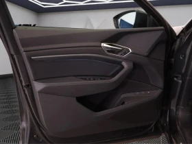 Audi E-Tron 55 SPORTBACK 95KWH QUATTRO 408КС MATRIX ШИБЕДАХ, снимка 7