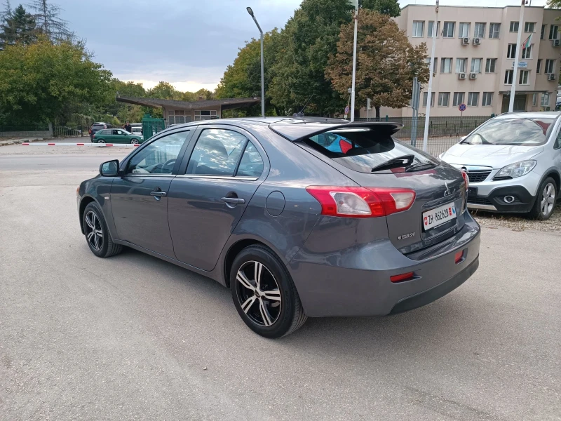 Mitsubishi Lancer 1.8i-147кс-ШВЕЙЦАРИЯ-РЪЧКА, снимка 5 - Автомобили и джипове - 47475604