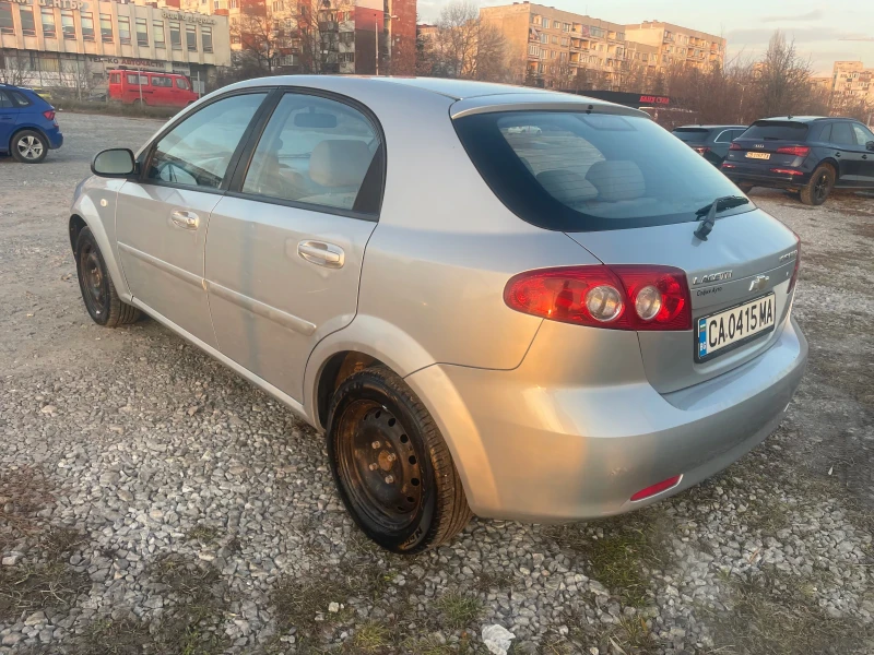 Chevrolet Lacetti 1.4/16V, снимка 4 - Автомобили и джипове - 48150522