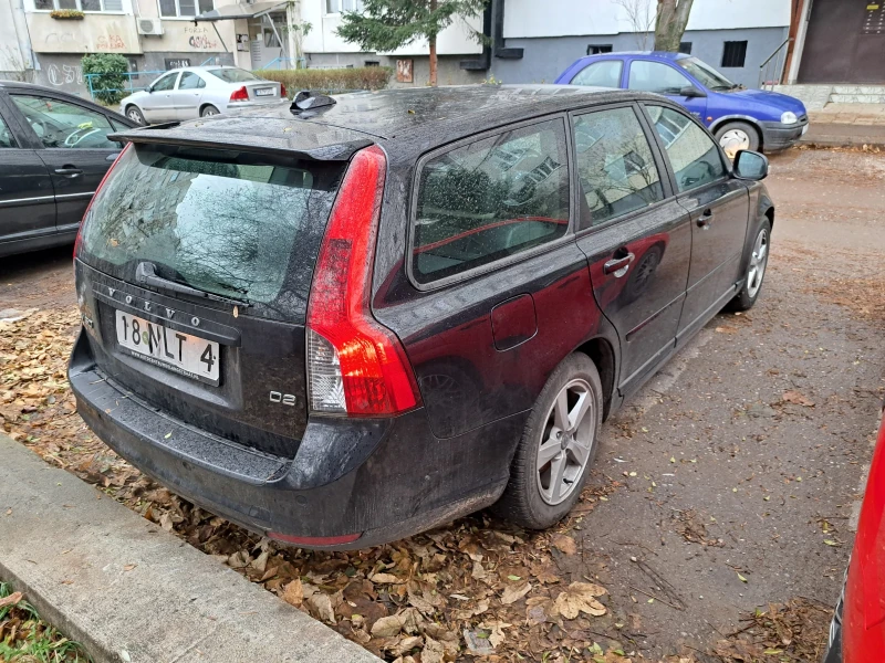 Volvo V50 1.6HDI, снимка 10 - Автомобили и джипове - 48196599