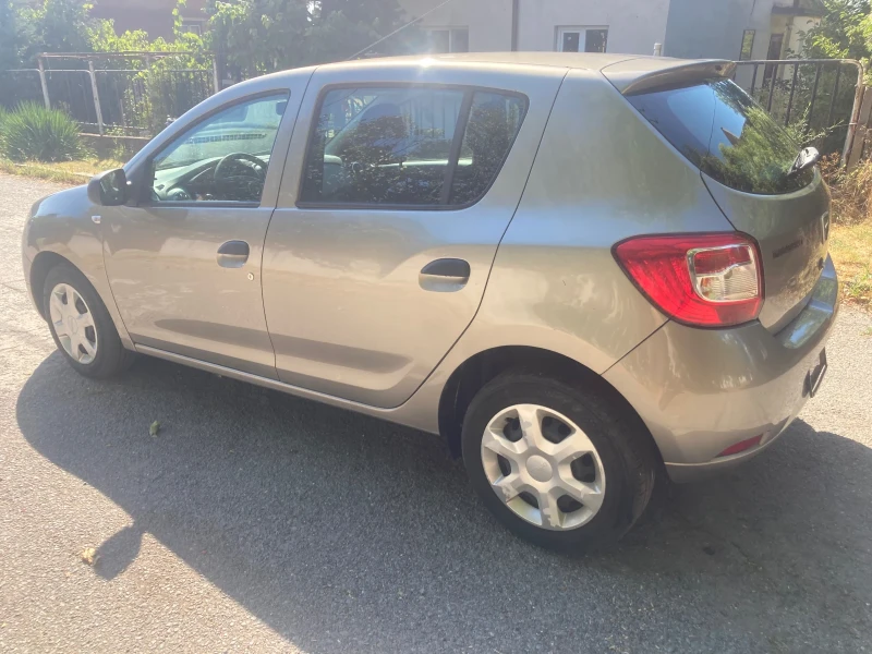 Dacia Sandero 1.2i, снимка 3 - Автомобили и джипове - 48550000