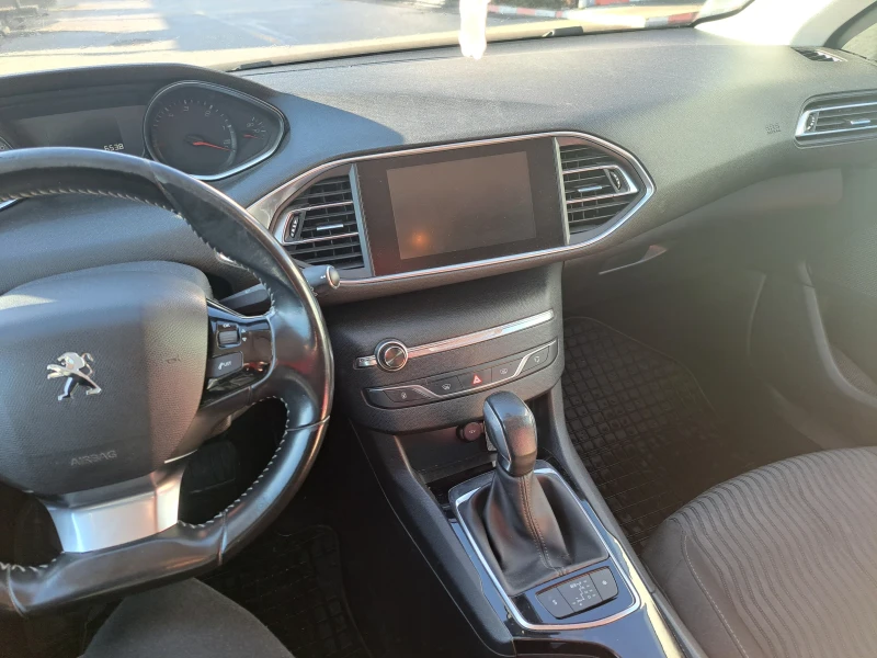 Peugeot 308 SW, снимка 8 - Автомобили и джипове - 48823176