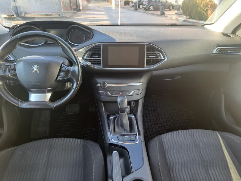 Peugeot 308 SW, снимка 11 - Автомобили и джипове - 48823176