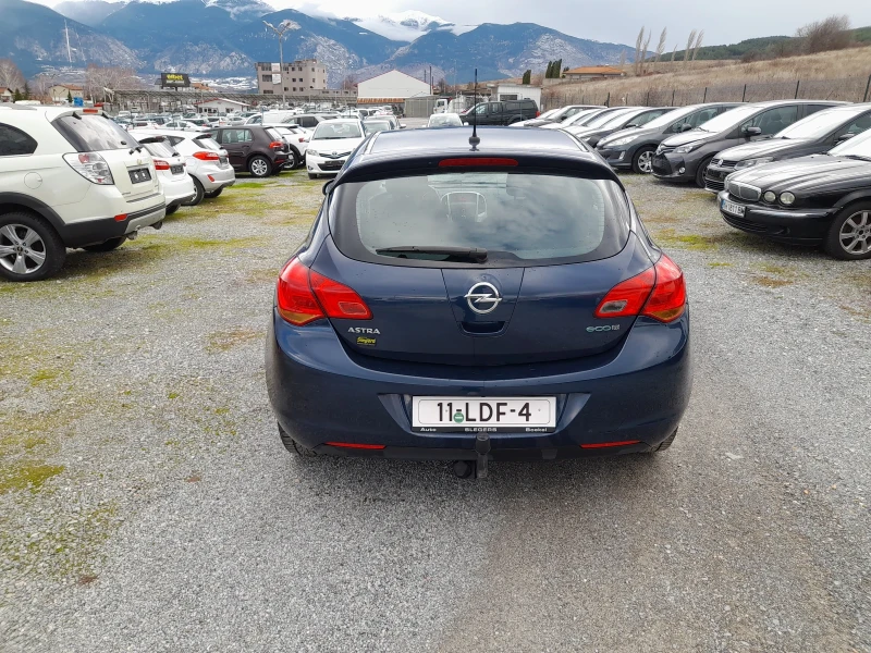 Opel Astra 1, 4, снимка 2 - Автомобили и джипове - 49255507