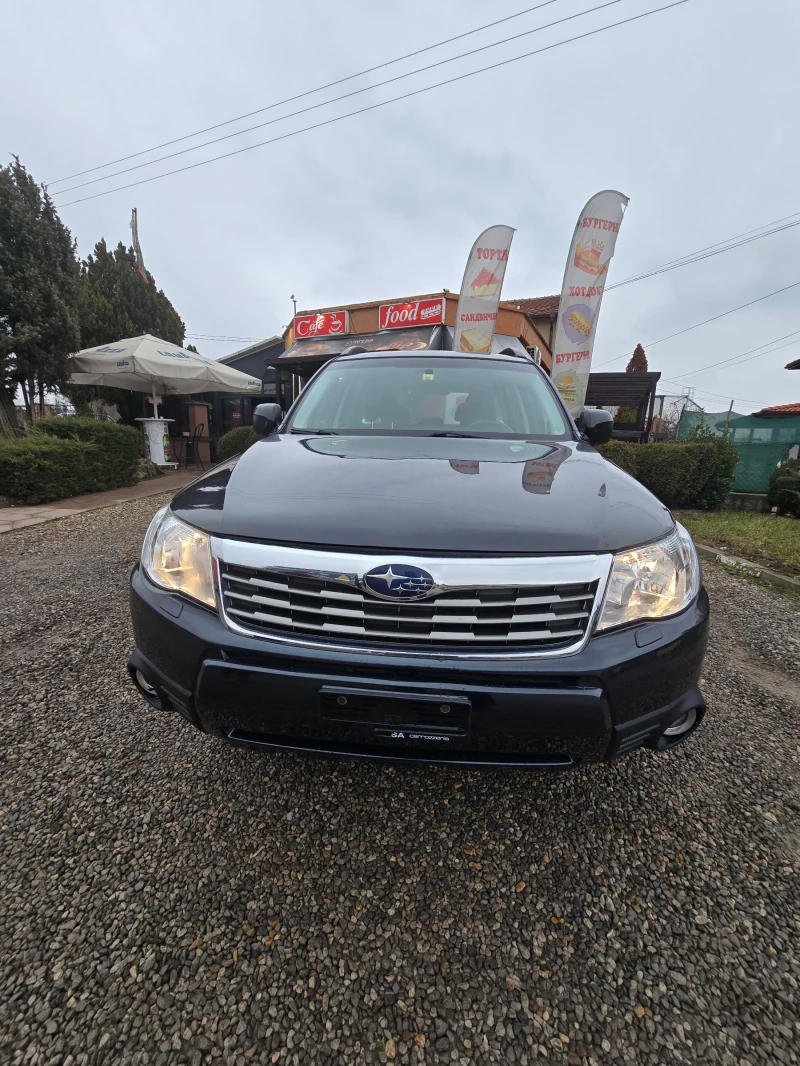 Subaru Forester 2.0i 4x4 от Швейцария, снимка 4 - Автомобили и джипове - 49327783