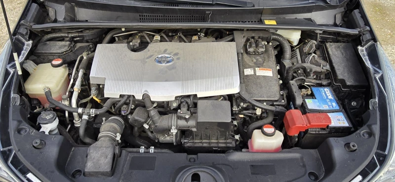 Toyota Prius XV5, снимка 9 - Автомобили и джипове - 53263288