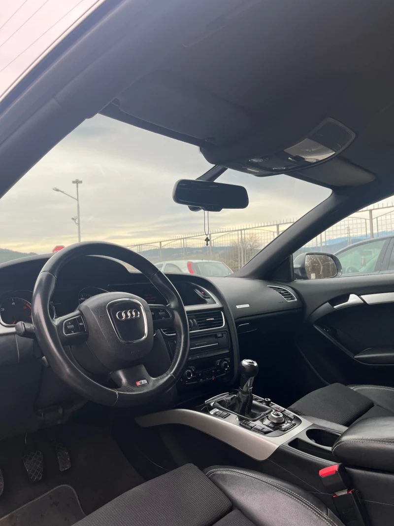 Audi A5 S-Line 2.0 TDI, снимка 9 - Автомобили и джипове - 53476318