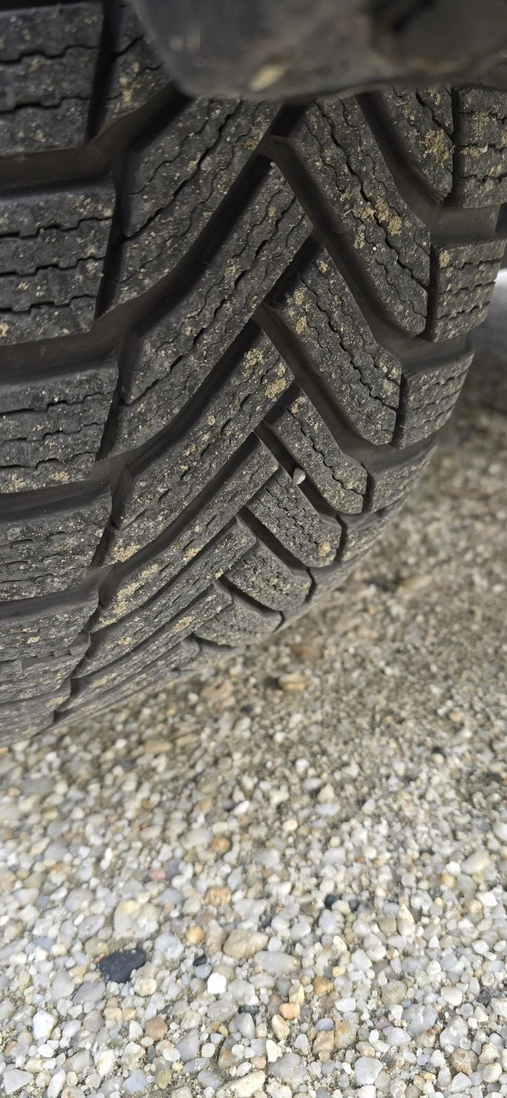 Toyota Prius XV5, снимка 11 - Автомобили и джипове - 53263288