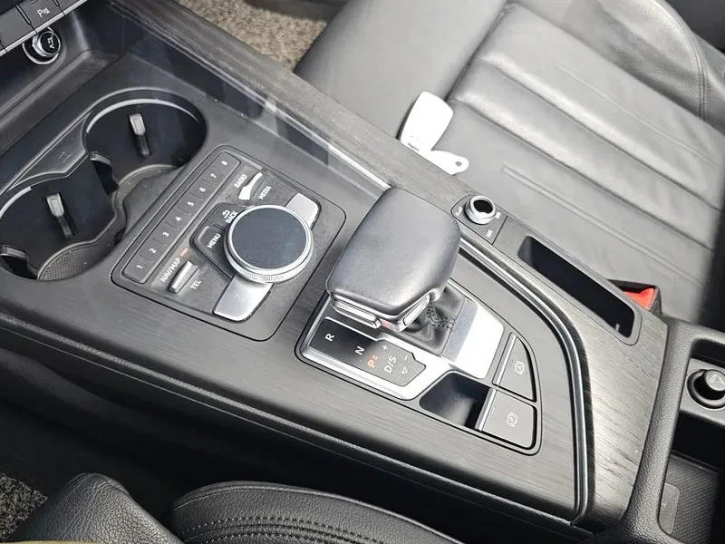 Audi A4 (B9) 40 Tfsi Premium, снимка 9 - Автомобили и джипове - 54994845