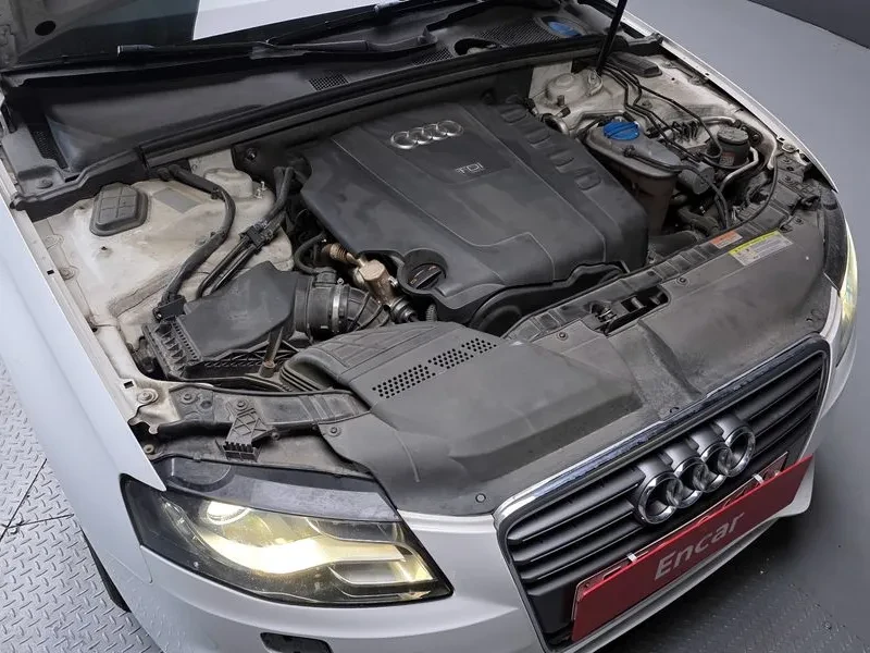 Audi A4 2.0 TDI - САМО 30% АВАНС, снимка 6 - Автомобили и джипове - 56114904