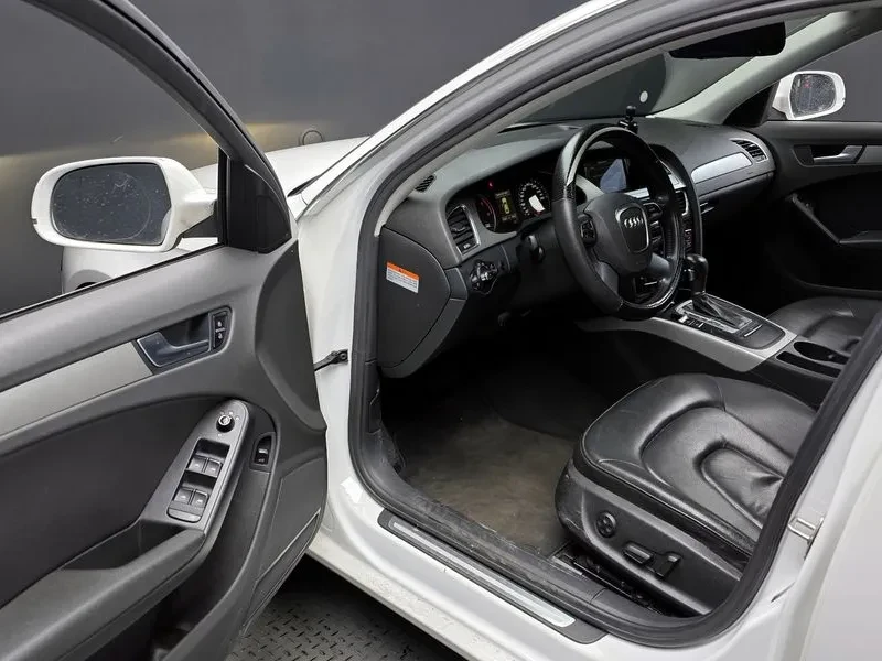 Audi A4 2.0 TDI - САМО 30% АВАНС, снимка 11 - Автомобили и джипове - 56114904