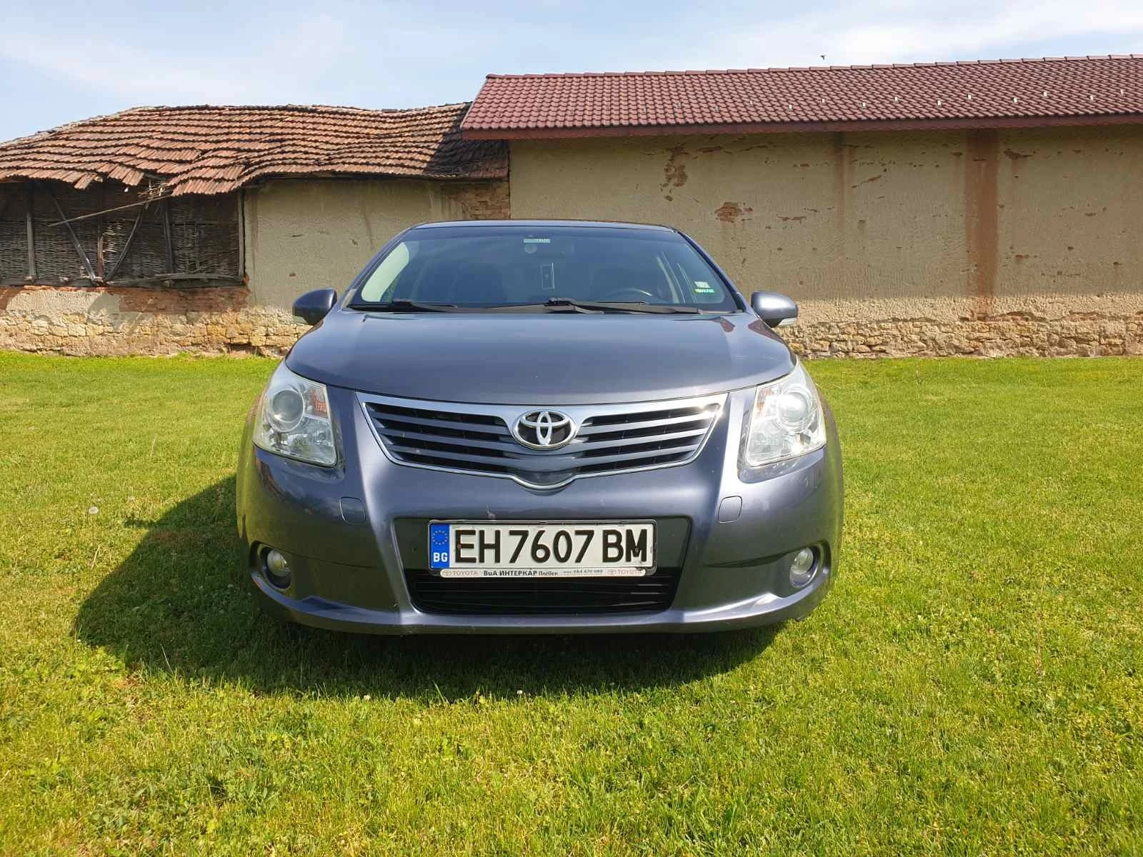 Toyota Avensis  - изображение 4