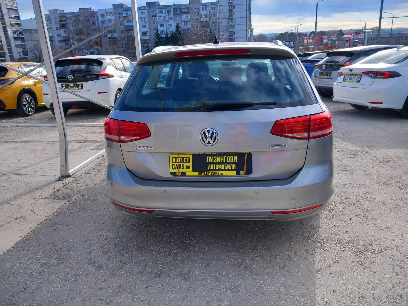 VW Passat TDI Blue Motion  - изображение 7