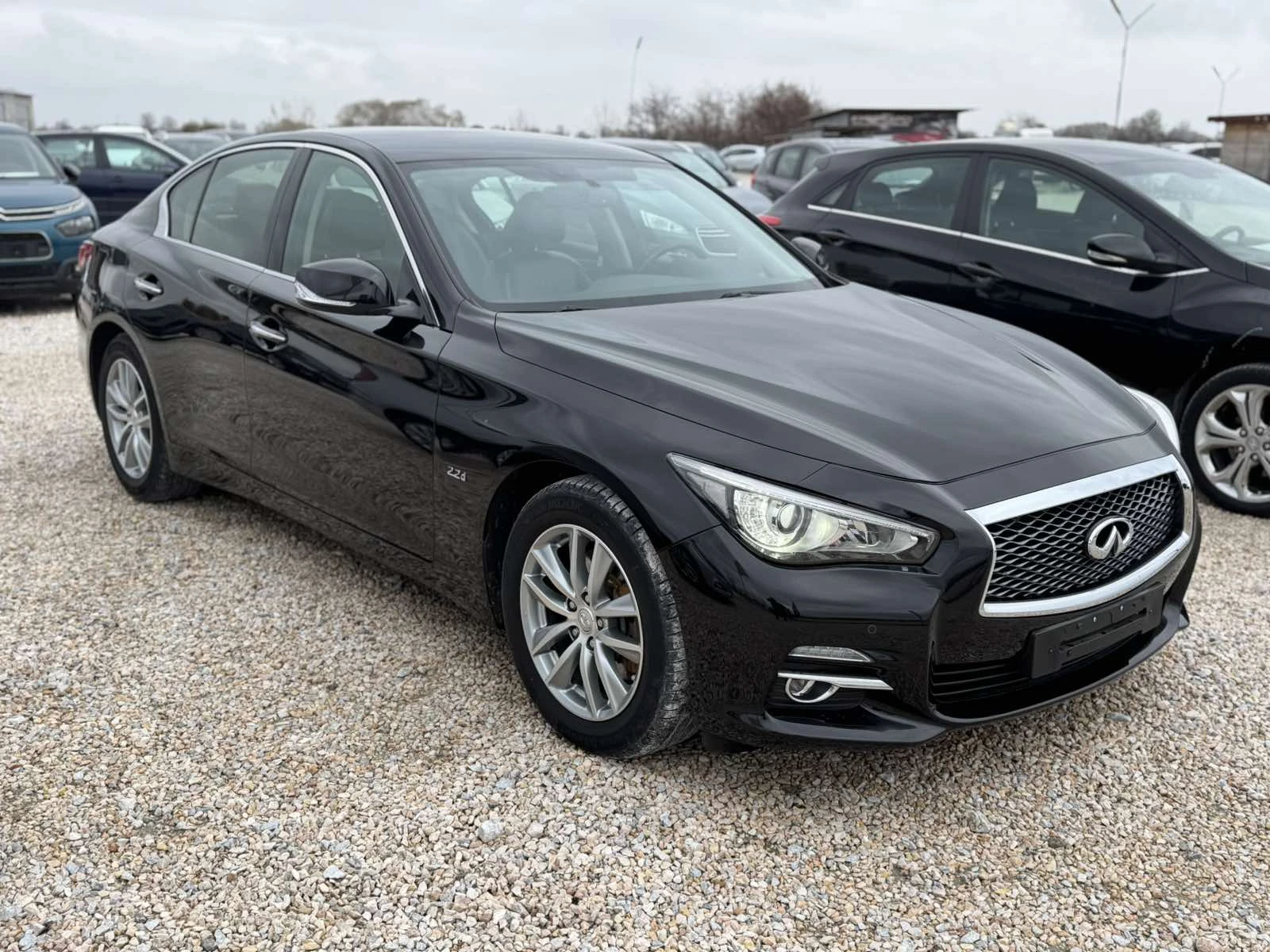 Infiniti Q50 2.2D - изображение 3