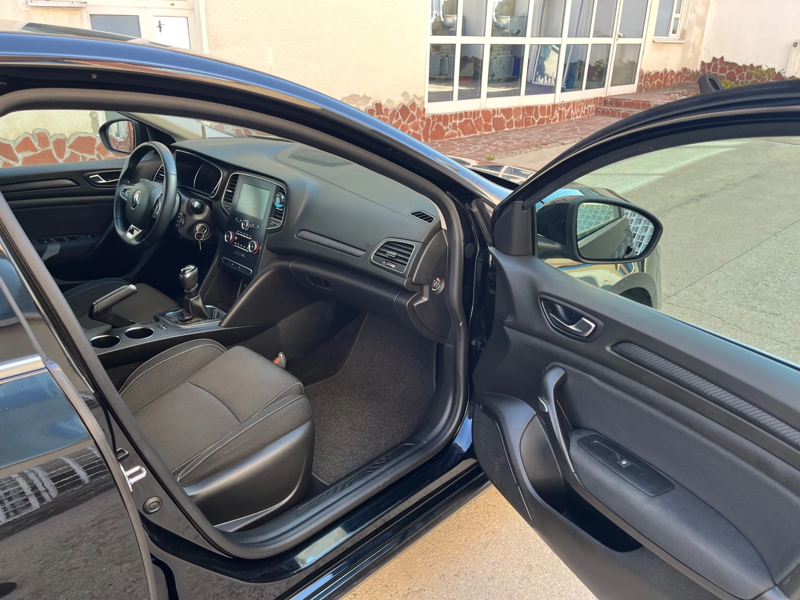 Renault Megane  1, 5dci 116ps LED - изображение 9