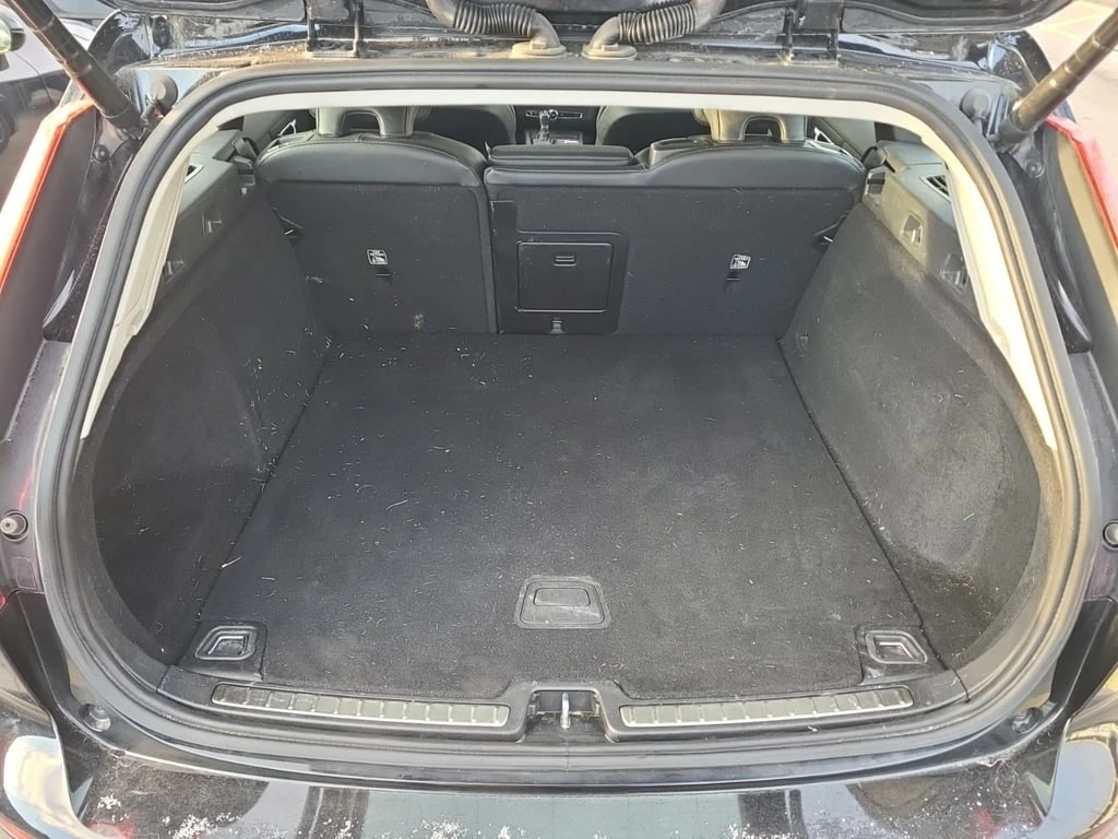 Volvo V60 * MOMENTUM * CARFAX *    | Mobile.bg   13