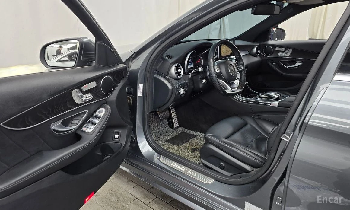 Mercedes-Benz C 200  - изображение 10