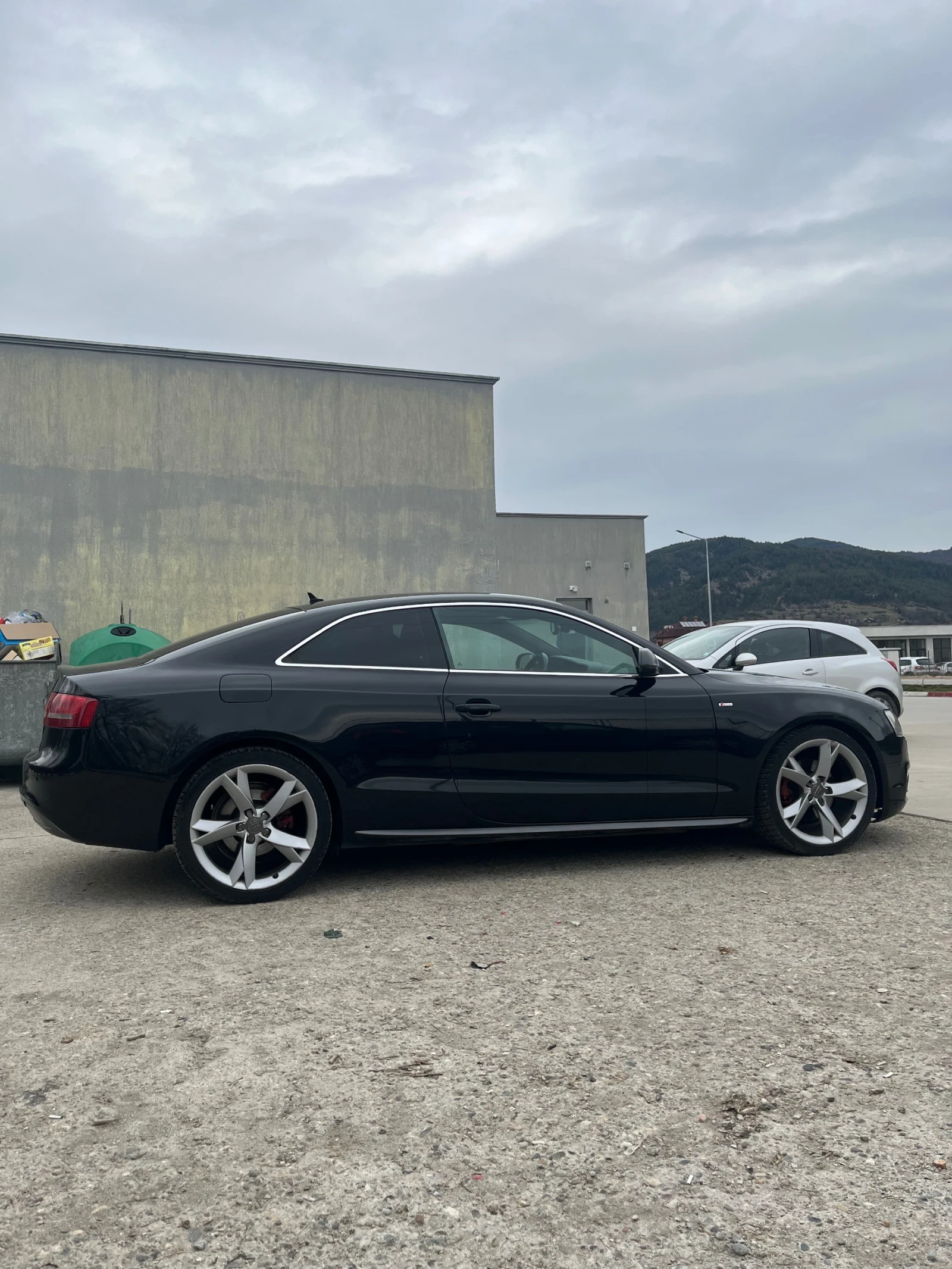 Audi A5 S-Line 2.0 TDI - изображение 5