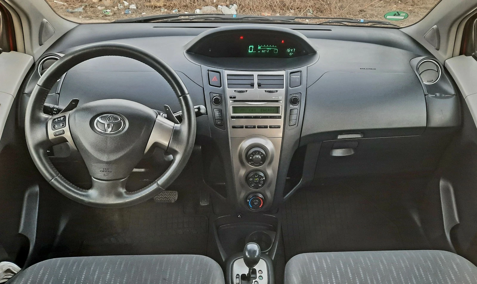 Toyota Yaris 1.3i automatik | Mobile.bg � ����������� 11