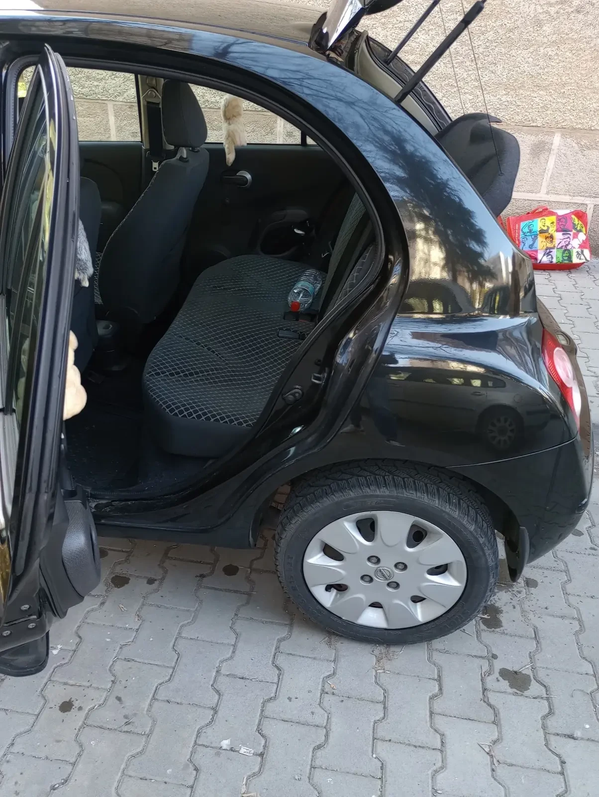Nissan Micra 1.4i, снимка 11 - Автомобили и джипове - 53838699